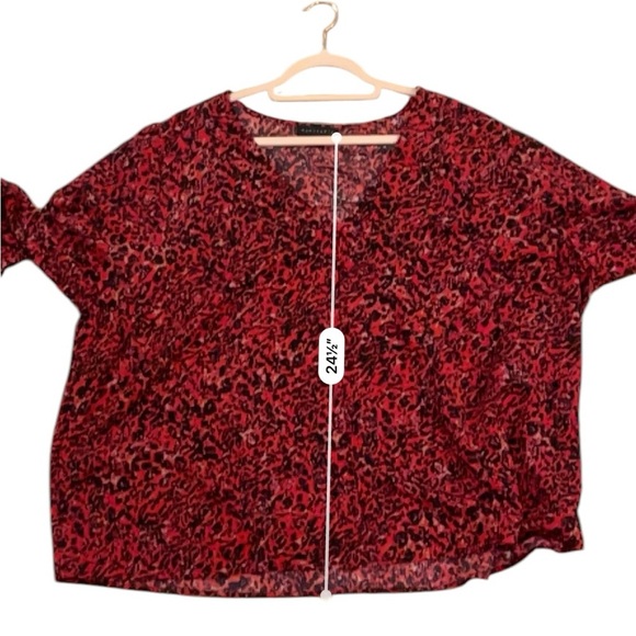 Sanctuary abstract print blouse smocked sleeves button front red black 3X - Picture 5 of 10